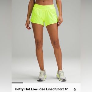 Lululemon Hotty Hot Low-Rise Lined Short 4" BNWT highlight yellow